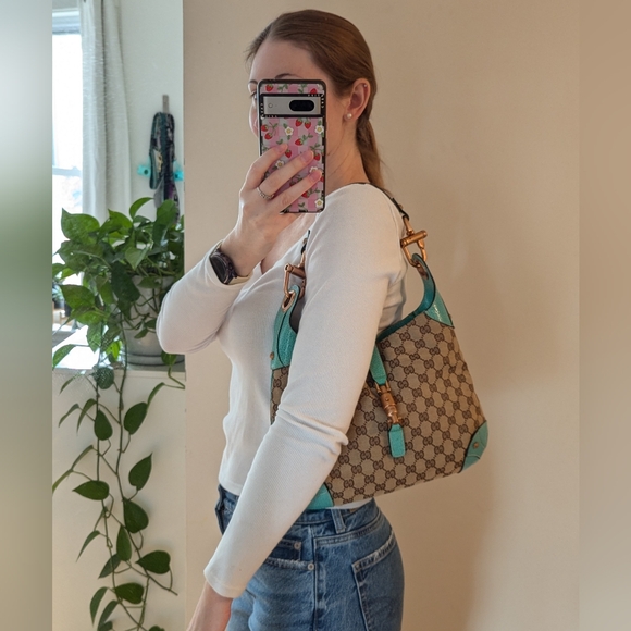 Gucci GG Jackie Shoulder Bag with Tiffany Blue trim - Picture 9 of 17